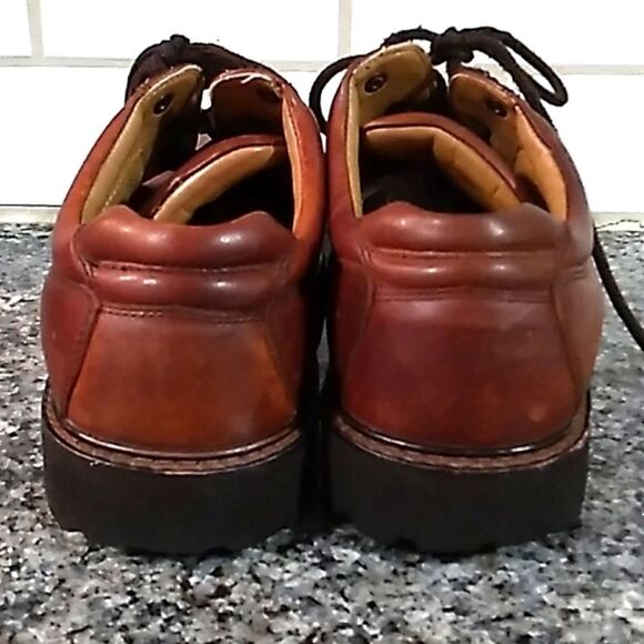 Dockers Waterproof Brown Leather Men's Lace Up Oxford Shoes. Sz 10W - Picture 4 of 9